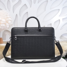 Mens Bottega Veneta Briefcases